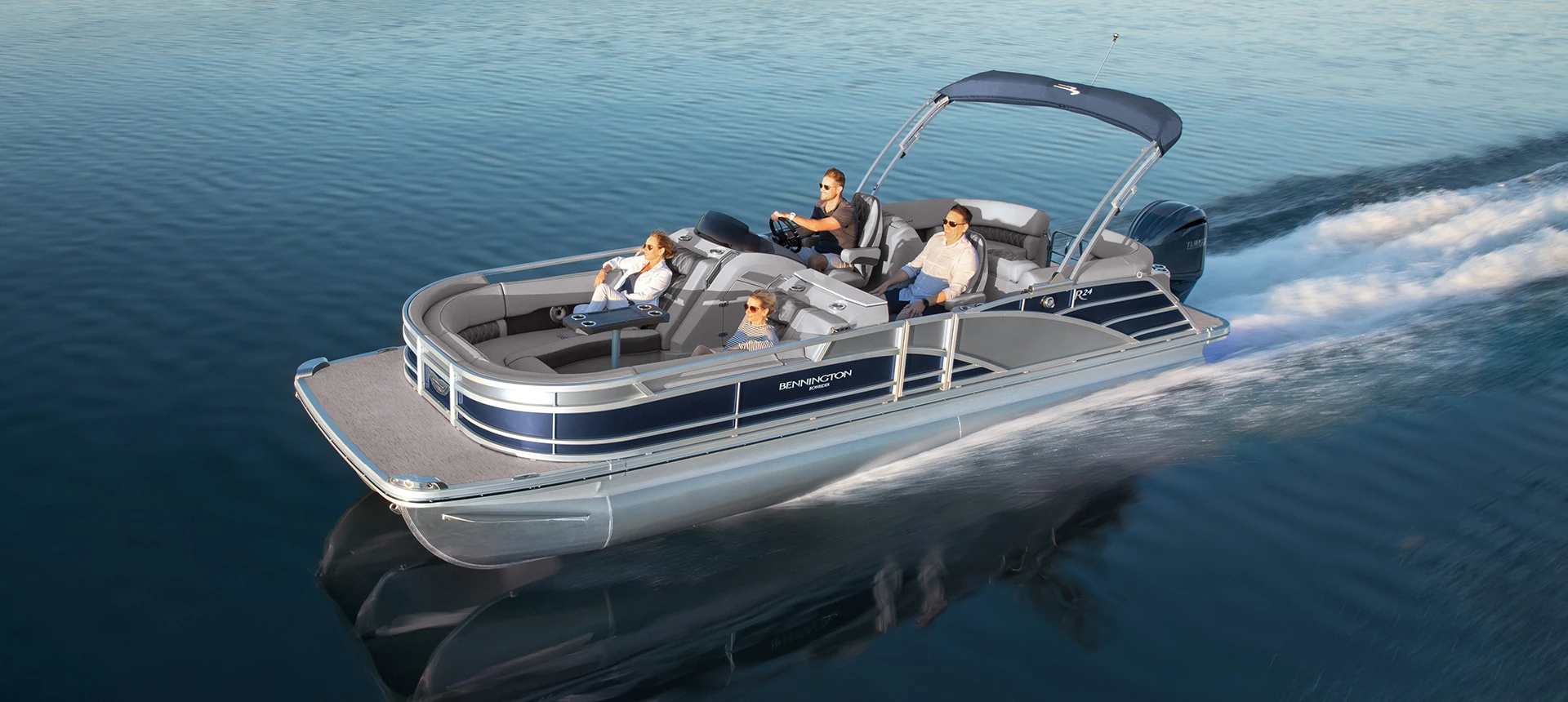Bennington r-bowrider-media-13